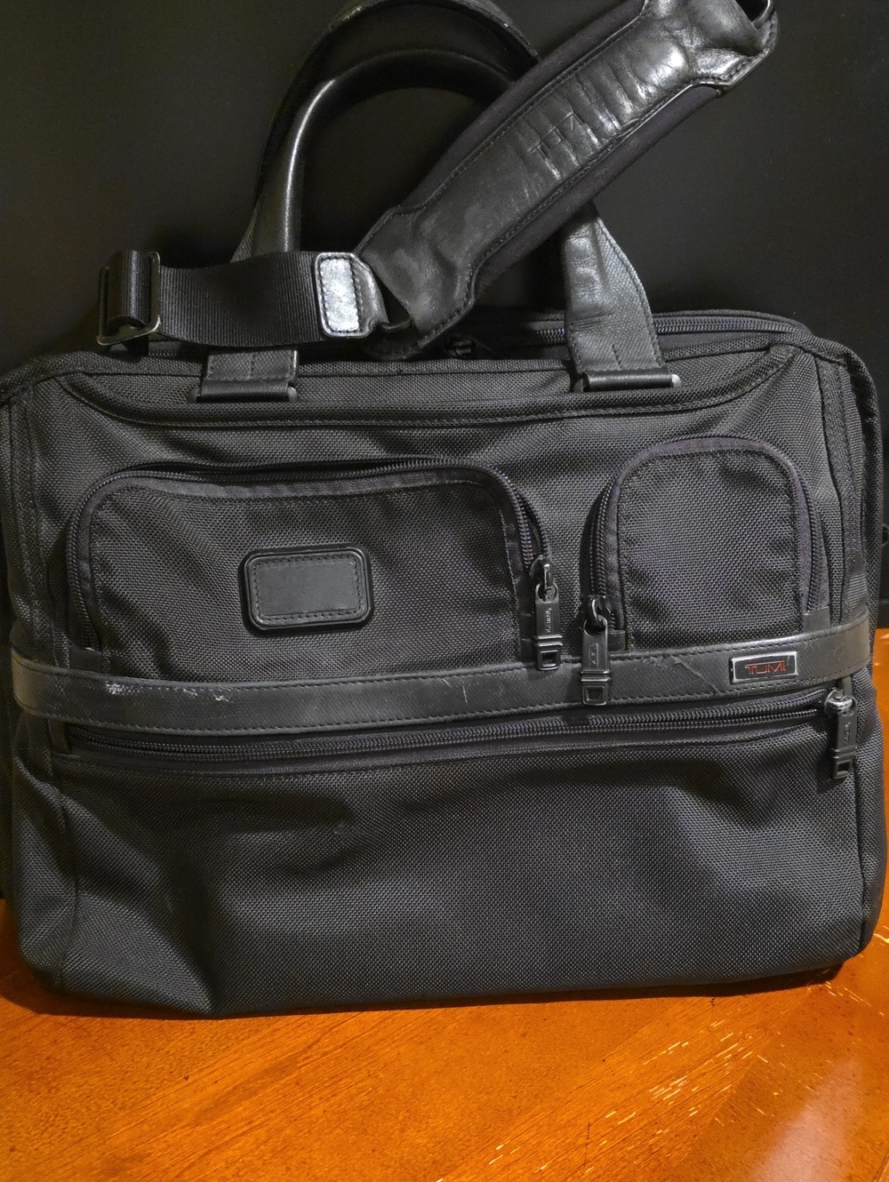 Tumi Alpha 2 Expandable Organizer Laptop Briefcase – Black Ballistic Nylon